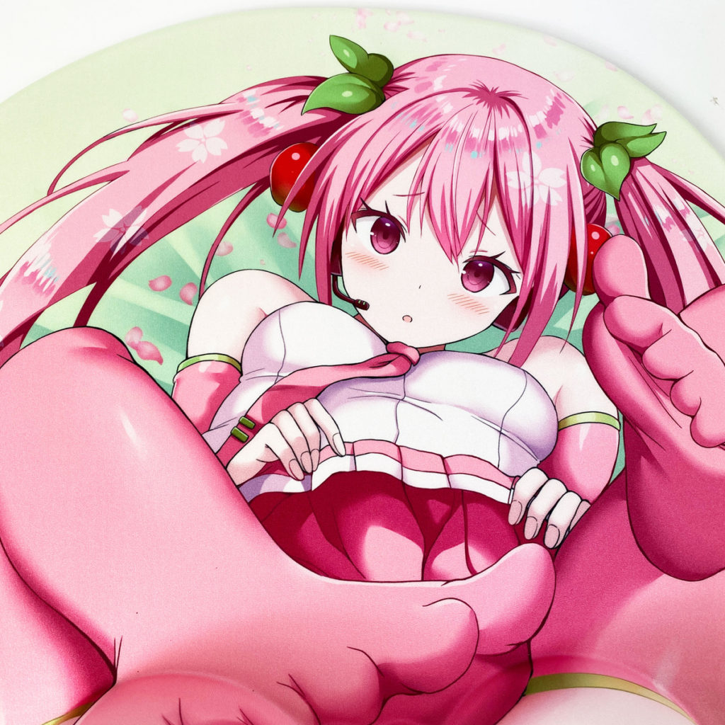 等身大開脚立体マウスパッド詳細