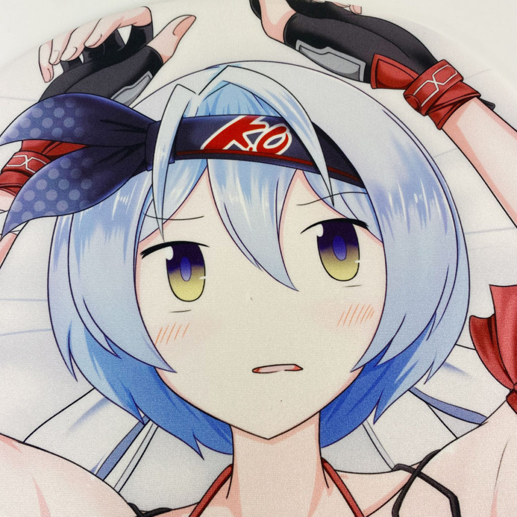 おっぱいマウスパッド(はずれ先生)制作例